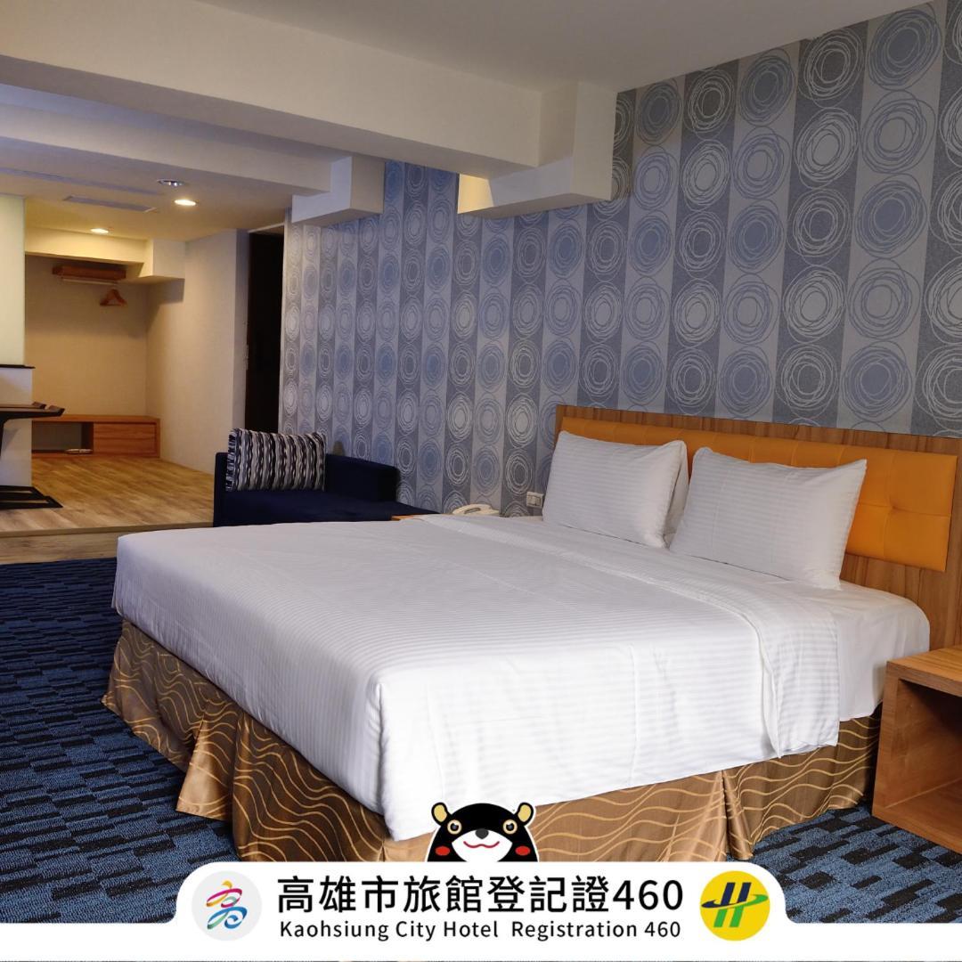 Bamboo Hotel Каосюн Екстериор снимка